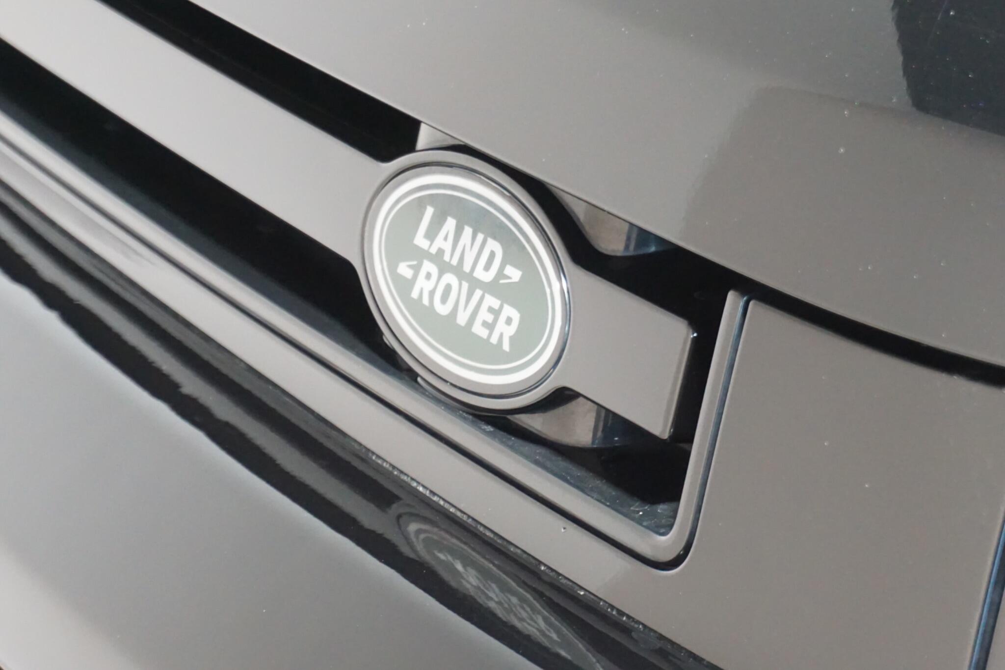 Land Rover Defender 110 3.0 D250 MHEV XS Edition SUV 5dr Diesel Auto 4WD Euro 6 (s/s) (250 ps)